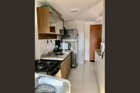 Apartamento à venda com 43m², 1 quarto e 1 vaga Apartamento à venda com 43m², 1 quarto e 1 vagaCozinha e Área de Serviço