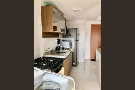 Apartamento à venda com 43m², 1 quarto e 1 vaga Apartamento à venda com 43m², 1 quarto e 1 vagaCozinha e Área de Serviço