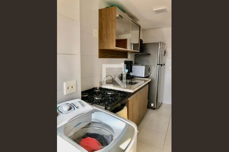 Apartamento à venda com 43m², 1 quarto e 1 vaga Apartamento à venda com 43m², 1 quarto e 1 vagaCozinha e Área de Serviço