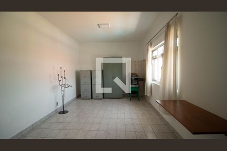 Casa à venda com 480m², 4 quartos e 4 vagas Casa à venda com 480m², 4 quartos e 4 vagasEdicula