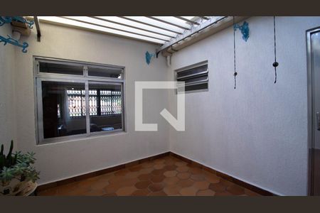 Casa à venda com 480m², 4 quartos e 4 vagas Casa à venda com 480m², 4 quartos e 4 vagasJardim de inverno