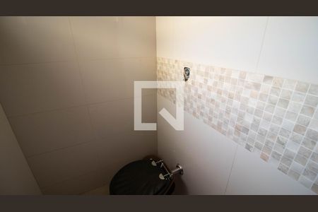 Casa à venda com 480m², 4 quartos e 4 vagas Casa à venda com 480m², 4 quartos e 4 vagasLavabo