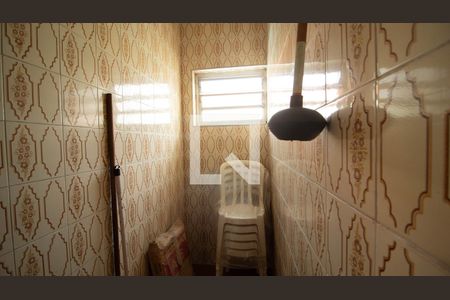 Casa à venda com 480m², 4 quartos e 4 vagas Casa à venda com 480m², 4 quartos e 4 vagasDespensa