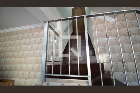 Casa à venda com 480m², 4 quartos e 4 vagas Casa à venda com 480m², 4 quartos e 4 vagasEsacada Garagem