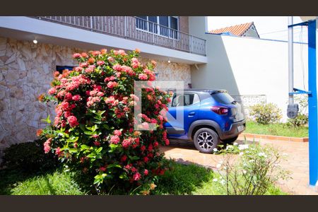 Casa à venda com 480m², 4 quartos e 4 vagas Casa à venda com 480m², 4 quartos e 4 vagasGaragem