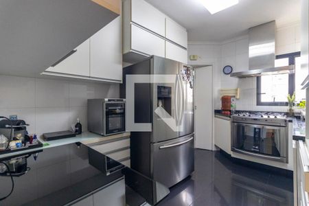 Apartamento à venda com 110m², 3 quartos e 2 vagasCozinha