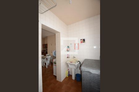 Casa à venda com 120m², 2 quartos e 1 vagaÁrea de Serviço 1