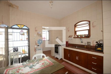 Casa à venda com 120m², 2 quartos e 1 vagaCozinha