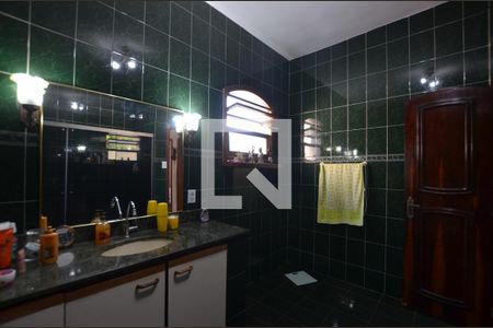 Casa à venda com 120m², 2 quartos e 1 vagaBanheiro