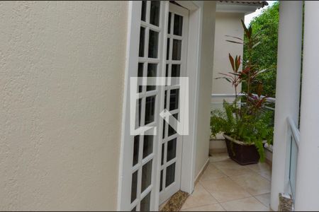 Casa de condomínio à venda com 450m², 5 quartos e 1 vaga Casa de condomínio à venda com 450m², 5 quartos e 1 vagaQuarto 1 - varanda