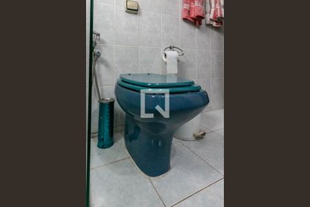 Apartamento à venda com 108m², 3 quartos e 1 vaga Apartamento à venda com 108m², 3 quartos e 1 vagaBanheiro 2