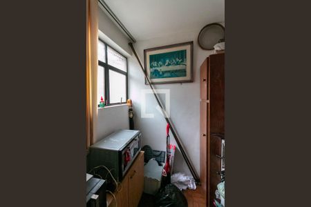 Apartamento à venda com 108m², 3 quartos e 1 vaga Apartamento à venda com 108m², 3 quartos e 1 vagaLavanderia