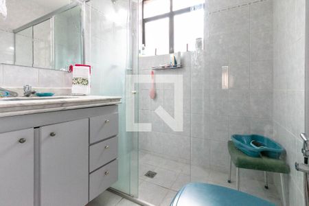 Apartamento à venda com 108m², 3 quartos e 1 vaga Apartamento à venda com 108m², 3 quartos e 1 vagaBanheiro 2