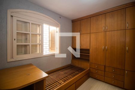 Casa à venda com 450m², 6 quartos e 5 vagas Casa à venda com 450m², 6 quartos e 5 vagasSuite