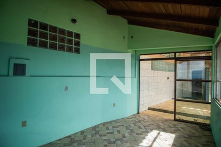 Casa à venda com 450m², 6 quartos e 5 vagas Casa à venda com 450m², 6 quartos e 5 vagasÁrea comum