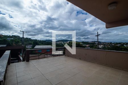 Casa à venda com 450m², 6 quartos e 5 vagas Casa à venda com 450m², 6 quartos e 5 vagasHall de entrada