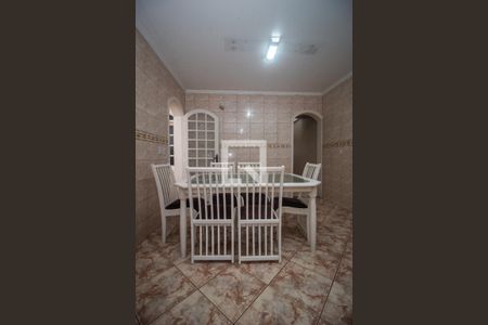 Casa à venda com 450m², 6 quartos e 5 vagas Casa à venda com 450m², 6 quartos e 5 vagasCozinha