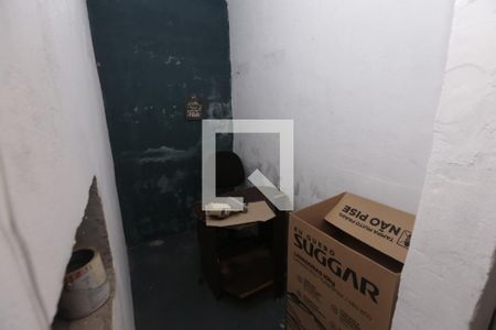 Casa à venda com 83m², 2 quartos e 1 vagaQuarto de serviço