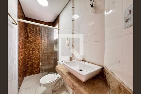 Apartamento à venda com 76m², 2 quartos e 1 vaga Apartamento à venda com 76m², 2 quartos e 1 vagaBanheiro da Suíte