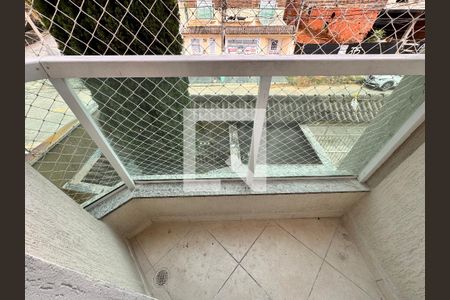 Apartamento à venda com 76m², 2 quartos e 1 vaga Apartamento à venda com 76m², 2 quartos e 1 vagaSacada