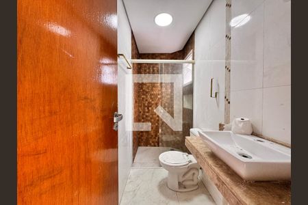 Apartamento à venda com 76m², 2 quartos e 1 vaga Apartamento à venda com 76m², 2 quartos e 1 vagaBanheiro da Suíte