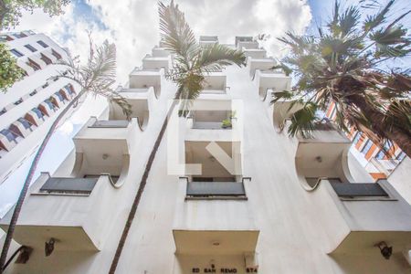 Apartamento à venda com 38m², 1 quarto e 1 vaga Apartamento à venda com 38m², 1 quarto e 1 vagaFachada