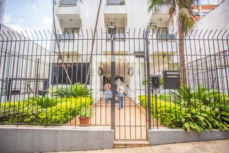 Apartamento à venda com 38m², 1 quarto e 1 vaga Apartamento à venda com 38m², 1 quarto e 1 vagaFachada