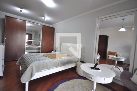 Casa à venda com 650m², 5 quartos e 8 vagasSuíte 2