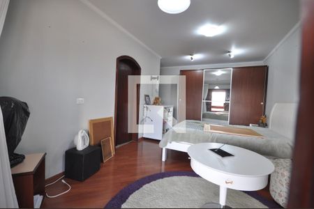 Casa à venda com 650m², 5 quartos e 8 vagasSuíte 2