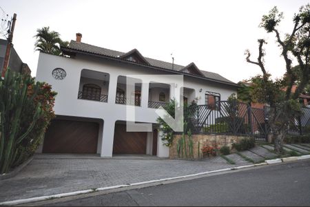 Casa à venda com 650m², 5 quartos e 8 vagasFachada