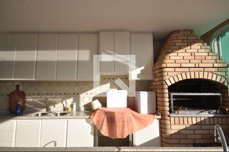 Casa à venda com 650m², 5 quartos e 8 vagasChurrasqueira