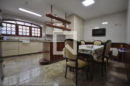 Casa à venda com 650m², 5 quartos e 8 vagasCopa