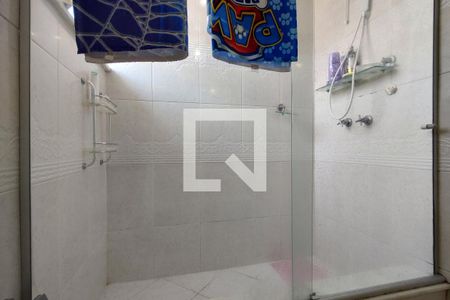 Casa de condomínio à venda com 194m², 5 quartos e 1 vaga Casa de condomínio à venda com 194m², 5 quartos e 1 vagaBanheiro da Suíte 3