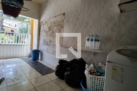 Casa de condomínio à venda com 194m², 5 quartos e 1 vaga Casa de condomínio à venda com 194m², 5 quartos e 1 vagaGaragem
