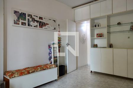 Casa de condomínio à venda com 194m², 5 quartos e 1 vaga Casa de condomínio à venda com 194m², 5 quartos e 1 vagaSala 2