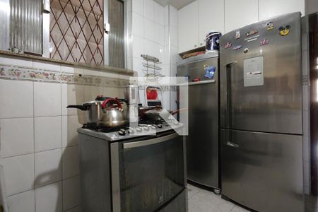 Casa de condomínio à venda com 194m², 5 quartos e 1 vaga Casa de condomínio à venda com 194m², 5 quartos e 1 vagaCozinha - Armários