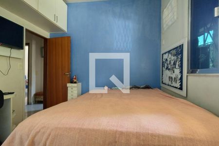 Casa de condomínio à venda com 194m², 5 quartos e 1 vaga Casa de condomínio à venda com 194m², 5 quartos e 1 vagaQuarto 2 - Suíte