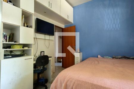 Casa de condomínio à venda com 194m², 5 quartos e 1 vaga Casa de condomínio à venda com 194m², 5 quartos e 1 vagaQuarto 2 - Suíte