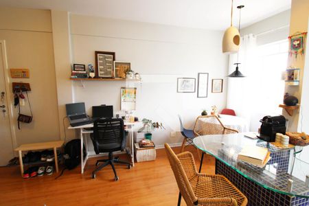 Sala de apartamento à venda com 1 quarto, 48m² em Vila Progredior, São Paulo