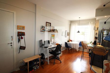 Sala de apartamento à venda com 1 quarto, 48m² em Vila Progredior, São Paulo
