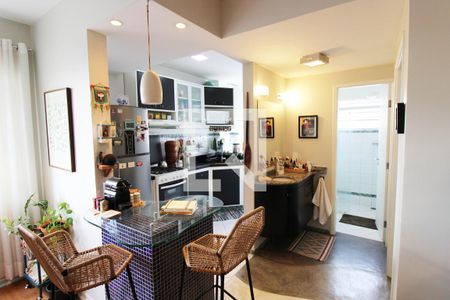 Sala/Cozinha de apartamento à venda com 1 quarto, 48m² em Vila Progredior, São Paulo