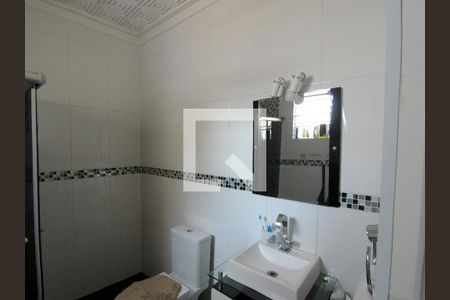 Casa à venda com 280m², 3 quartos e 2 vagasBanheiro da Suíte