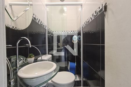 Apartamento à venda com 128m², 3 quartos e 1 vaga Apartamento à venda com 128m², 3 quartos e 1 vagaBanheiro Social
