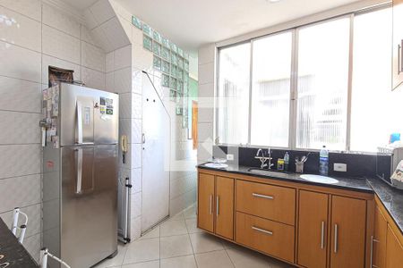 Apartamento à venda com 128m², 3 quartos e 1 vaga Apartamento à venda com 128m², 3 quartos e 1 vagaCozinha