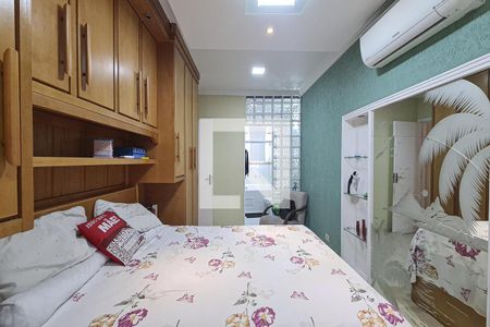 Apartamento à venda com 128m², 3 quartos e 1 vaga Apartamento à venda com 128m², 3 quartos e 1 vagaQuarto 2 - Suíte