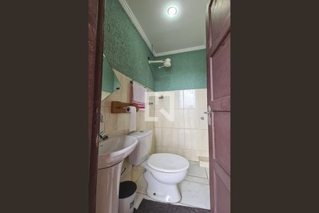 Apartamento à venda com 128m², 3 quartos e 1 vaga Apartamento à venda com 128m², 3 quartos e 1 vagaBanheiro de Serviço