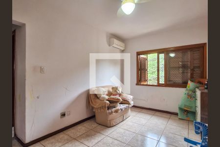 Casa à venda com 390m², 4 quartos e 5 vagas Casa à venda com 390m², 4 quartos e 5 vagasSuite