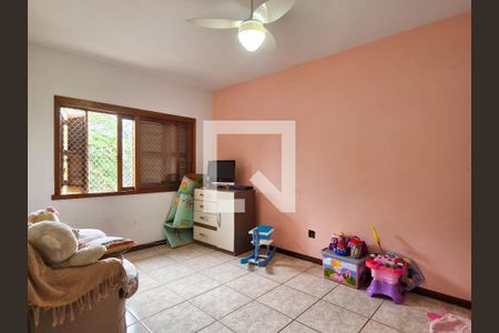 Casa à venda com 390m², 4 quartos e 5 vagas Casa à venda com 390m², 4 quartos e 5 vagasSuite