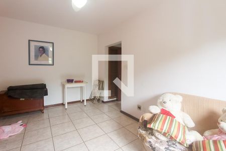 Casa à venda com 390m², 4 quartos e 5 vagas Casa à venda com 390m², 4 quartos e 5 vagasSuite