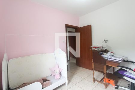 Casa à venda com 390m², 4 quartos e 5 vagas Casa à venda com 390m², 4 quartos e 5 vagasQuarto 3